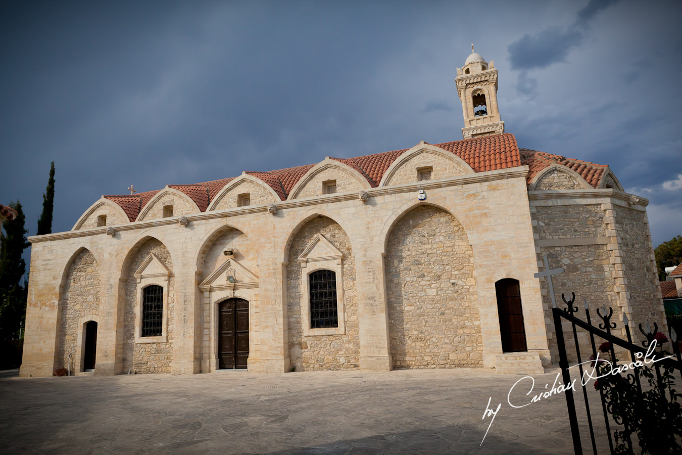 Vlad & Anca - A beautiful Wedding in Larnaka. Professional Photographer: Cristian Dascalu