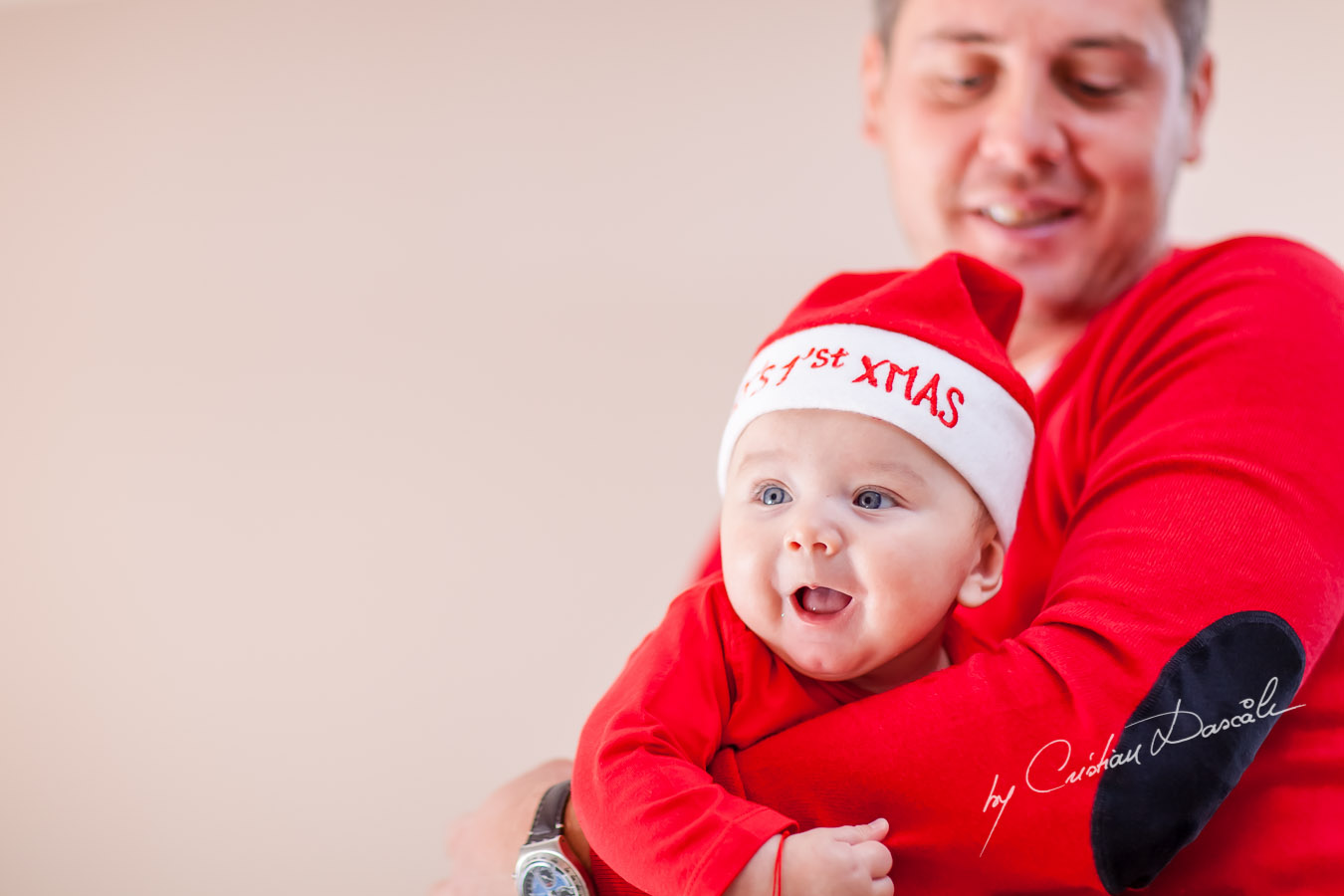 Christmas Family Photos in Cyprus. Photographer: Cristian Dascalu