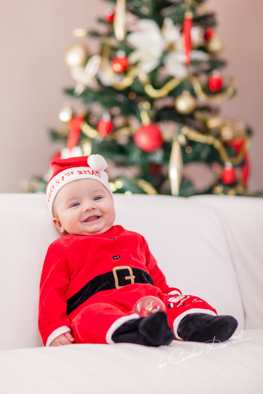 Christmas Family Photos in Cyprus. Photographer: Cristian Dascalu