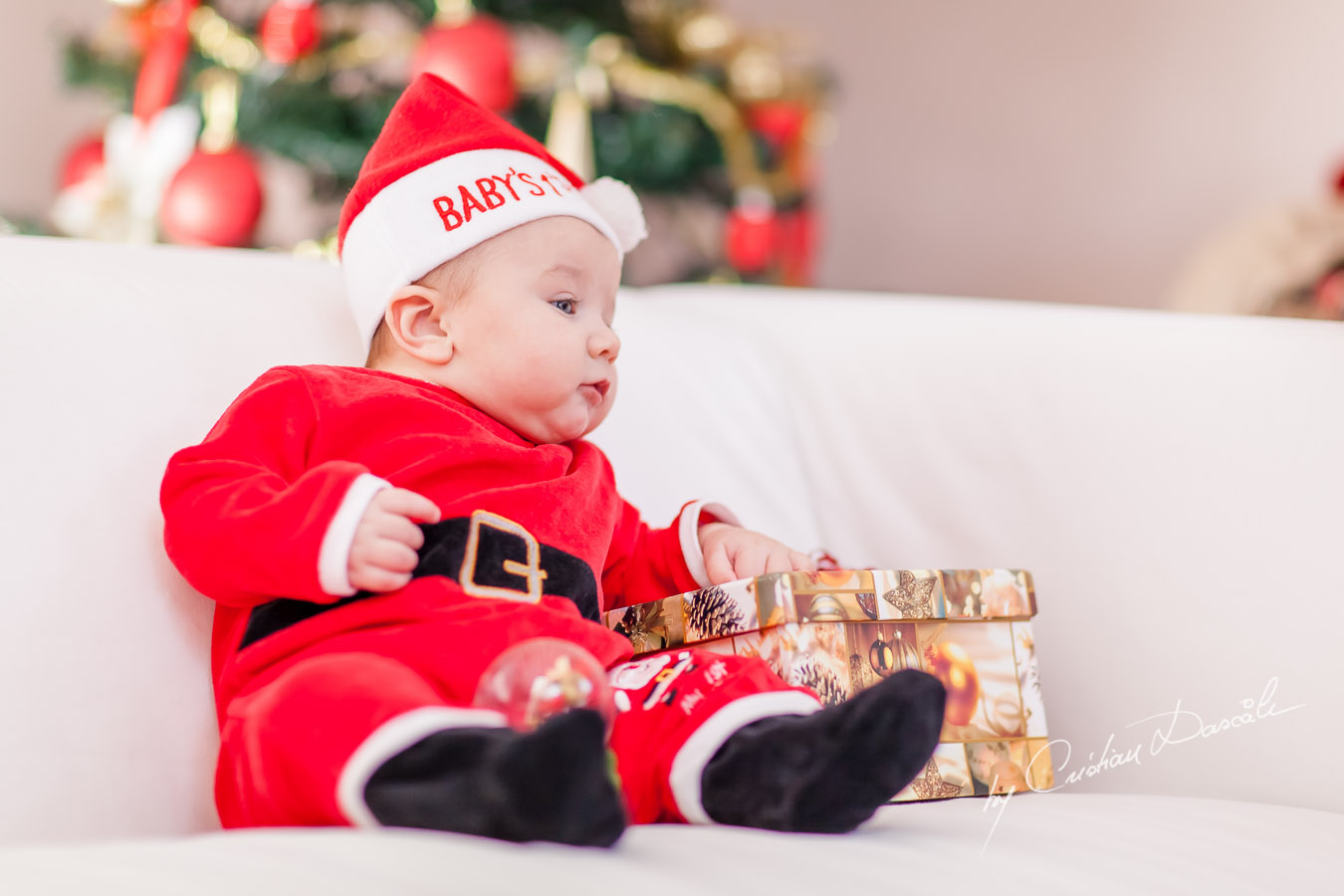 Christmas Family Photos in Cyprus. Photographer: Cristian Dascalu