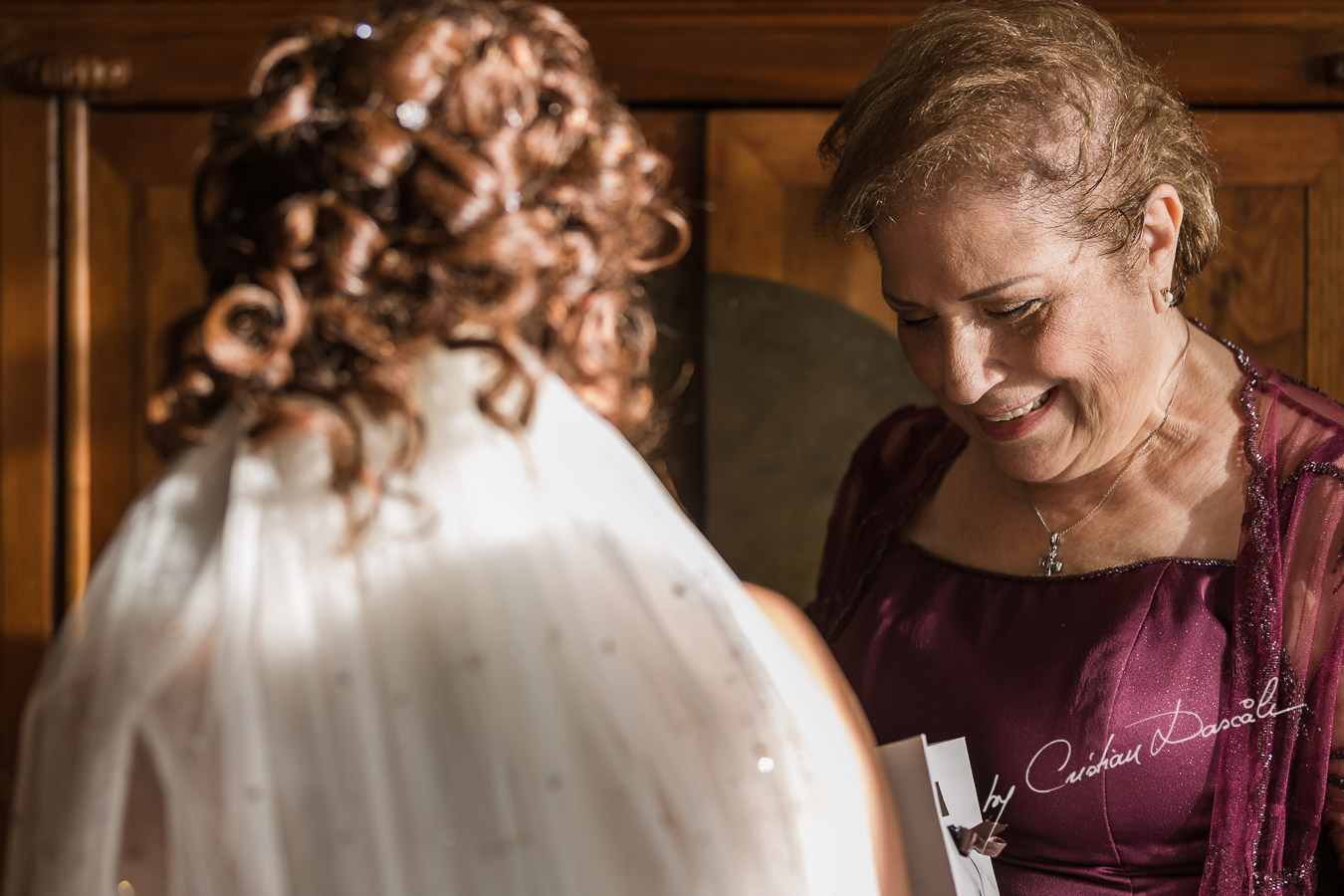 Elegant Wedding at Columbia Beach Resort. Photographer: Cristian Dascalu