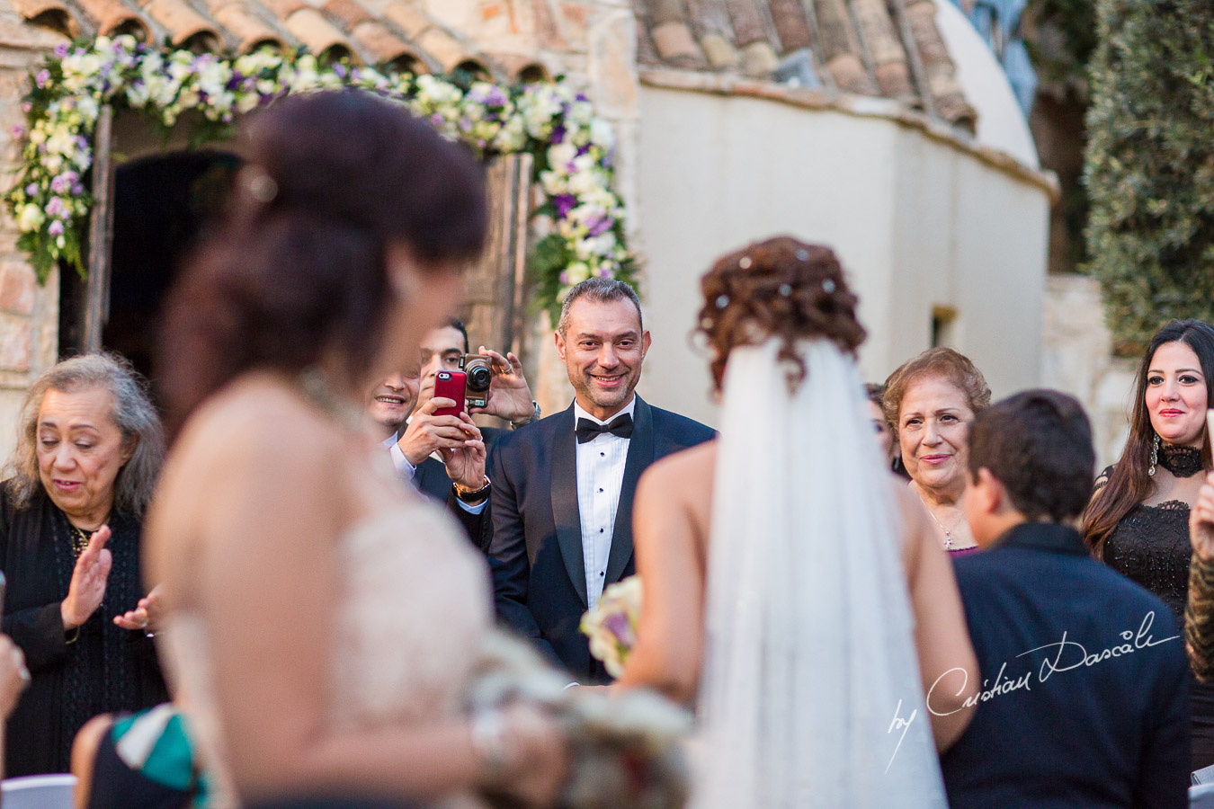 Elegant Wedding at Columbia Beach Resort. Photographer: Cristian Dascalu