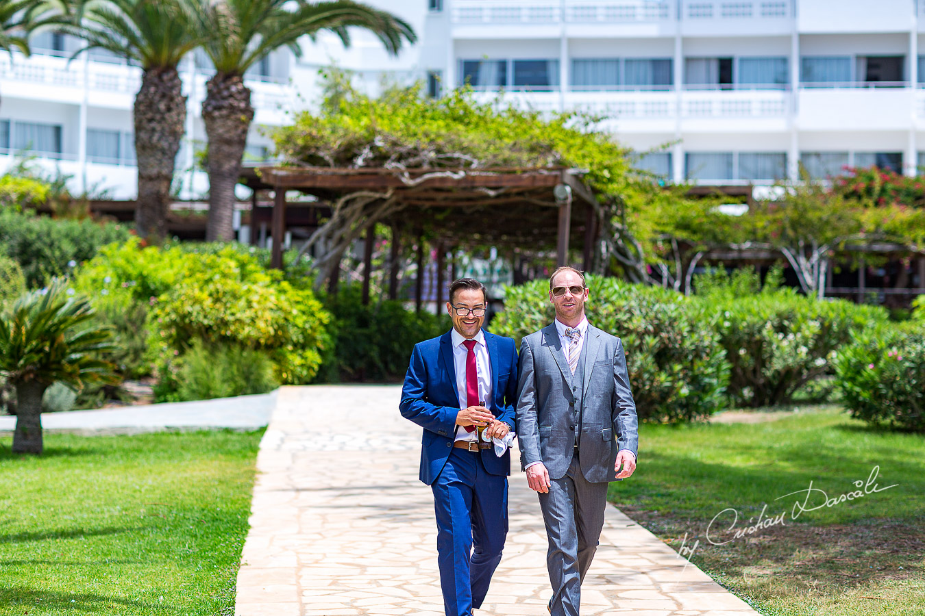 Guests arriving at Alicia and Mathew's wedding photographed at Nissi Beach Resort in Ayia Napa, Cyprus by Cristian Dascalu.