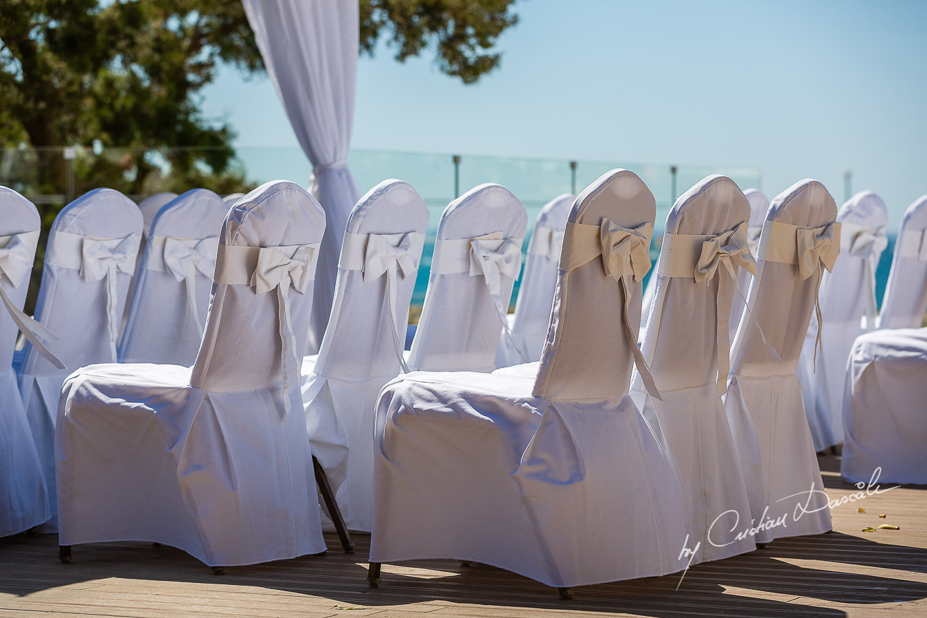 Emotional Wedding At Royal Apollonia Hotel. Photography by Cristian Dascalu.