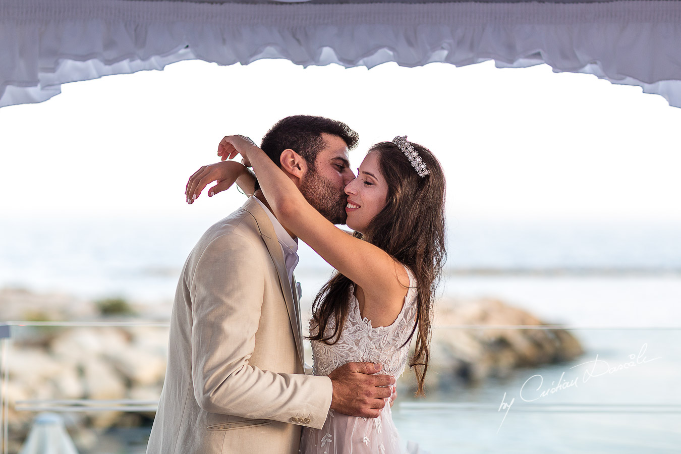 Emotional Wedding At Royal Apollonia Hotel. Photography by Cristian Dascalu.