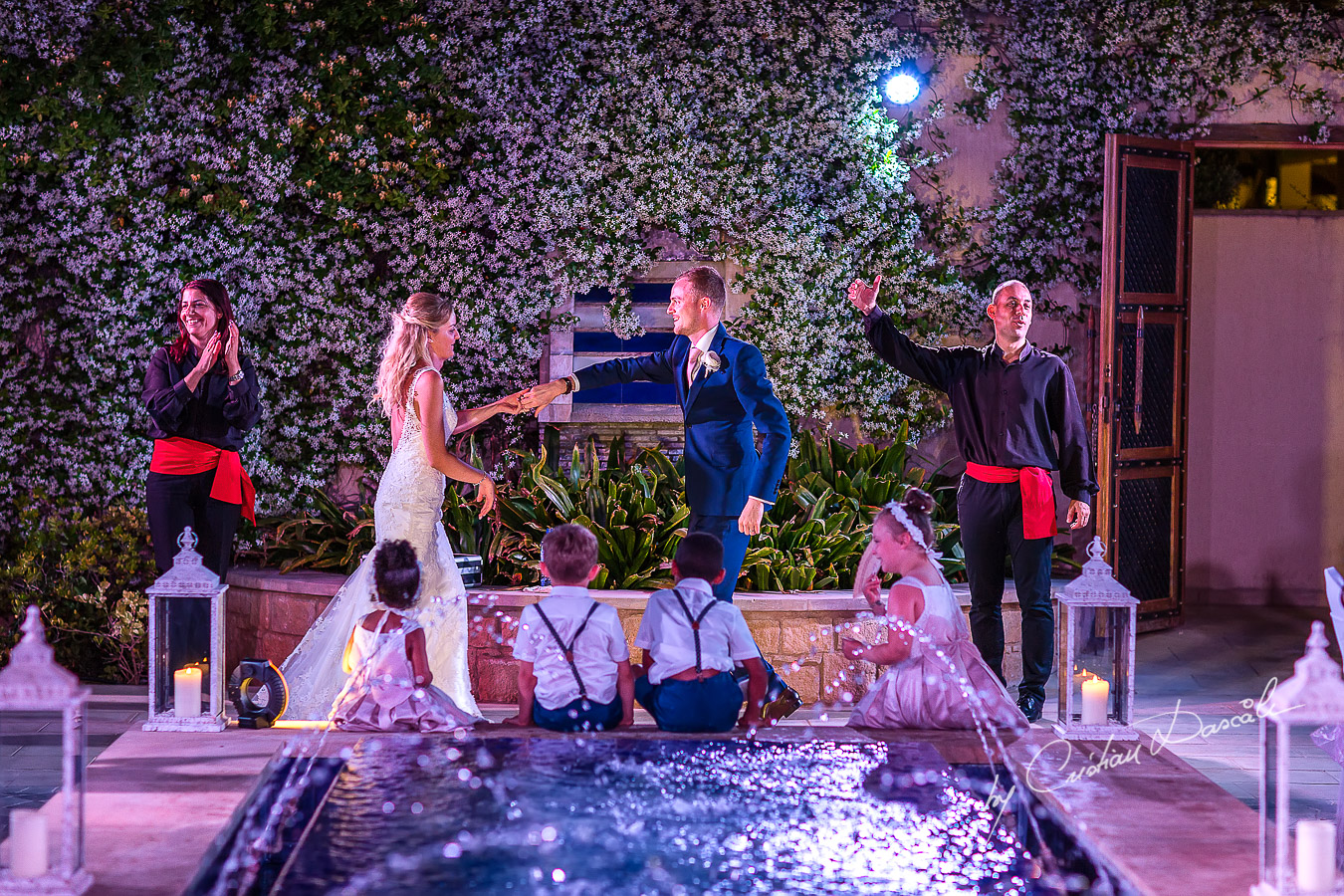 Wedding dinner moments captured by Cristian Dascalu at a wedding at The Aphrodite Hills Resort in Paphos, Cyprus.