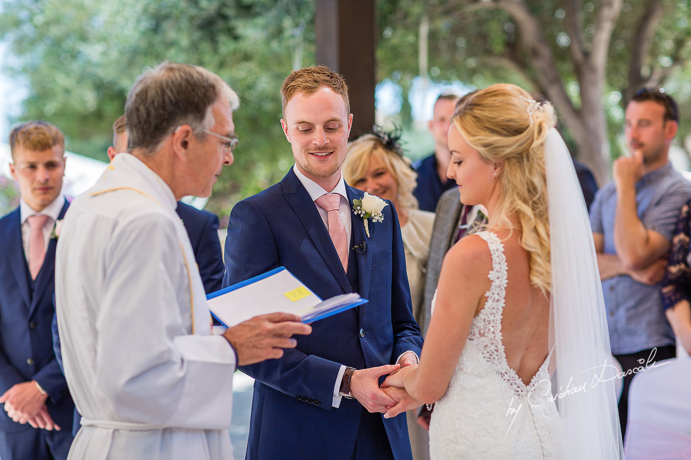 Beautiful wedding ceremony moments at Aphrodite Hills Resort in Cyprus, captured by photographer Cristian Dascalu.