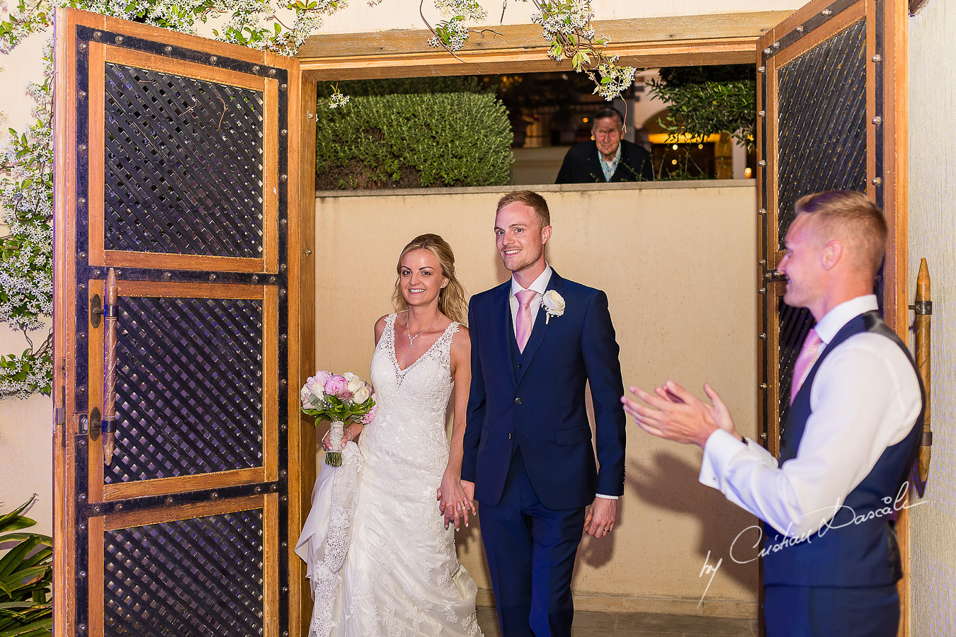 Wedding dinner moments captured by Cristian Dascalu at a wedding at The Aphrodite Hills Resort in Paphos, Cyprus.