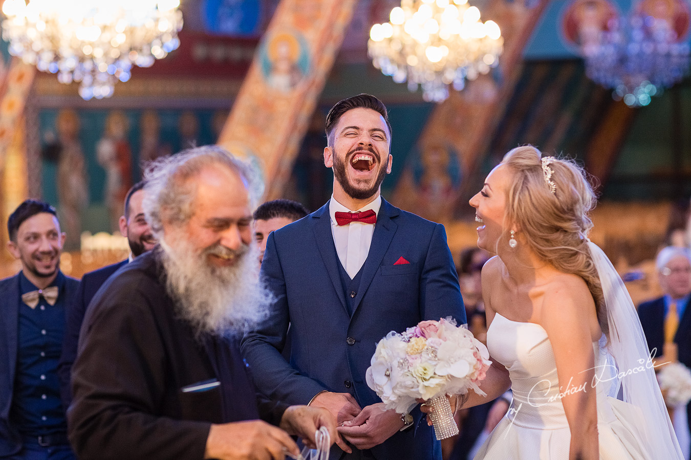 Funny moments photographed at a wedding in Nicosia by Cyprus Wedding Photographer Cristian Dascalu
