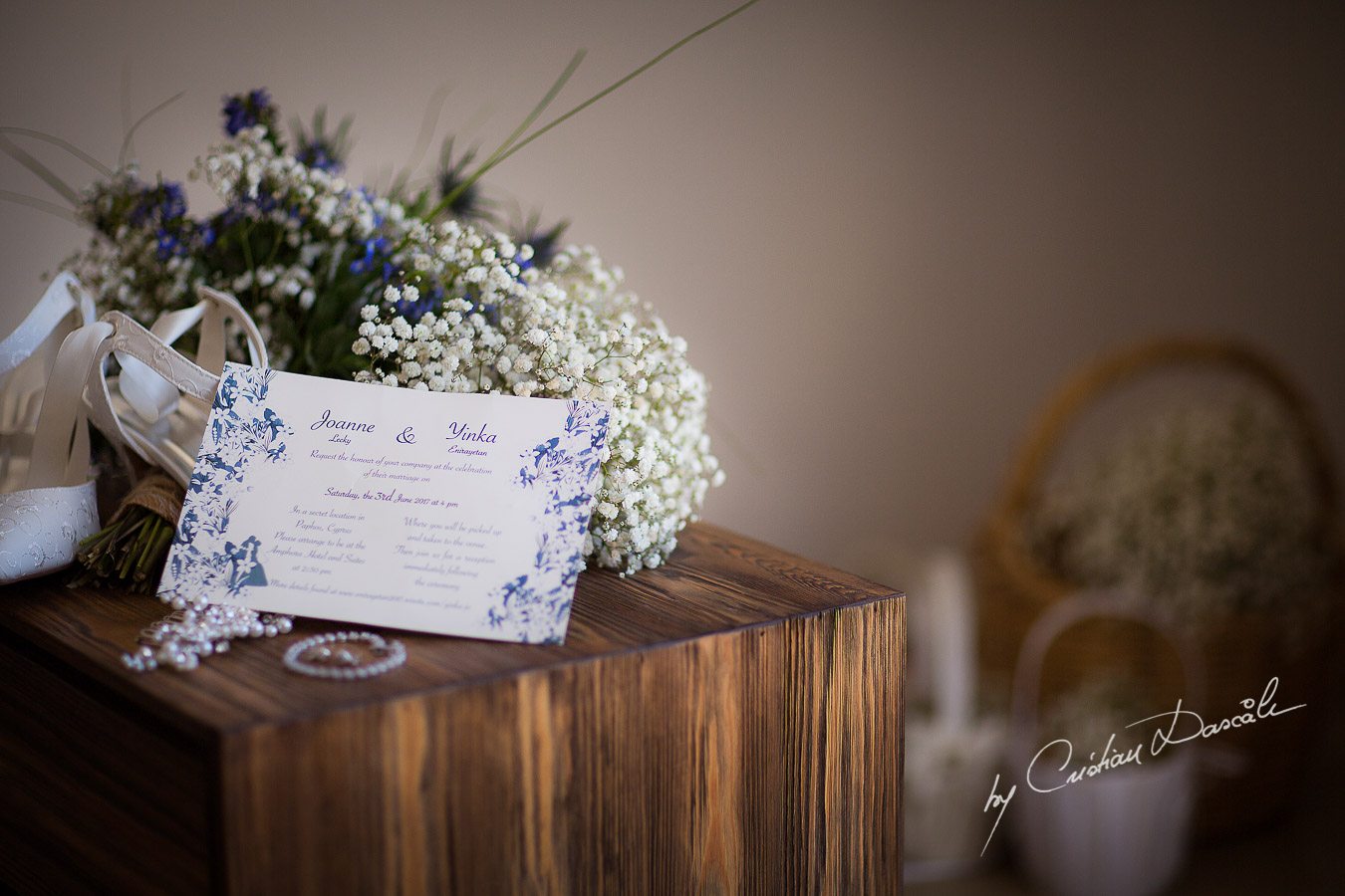 Beautiful wedding arrangement captured at a intimate and beautiful wedding at Minthis Hills in Cyprus, by Cristian Dascalu.