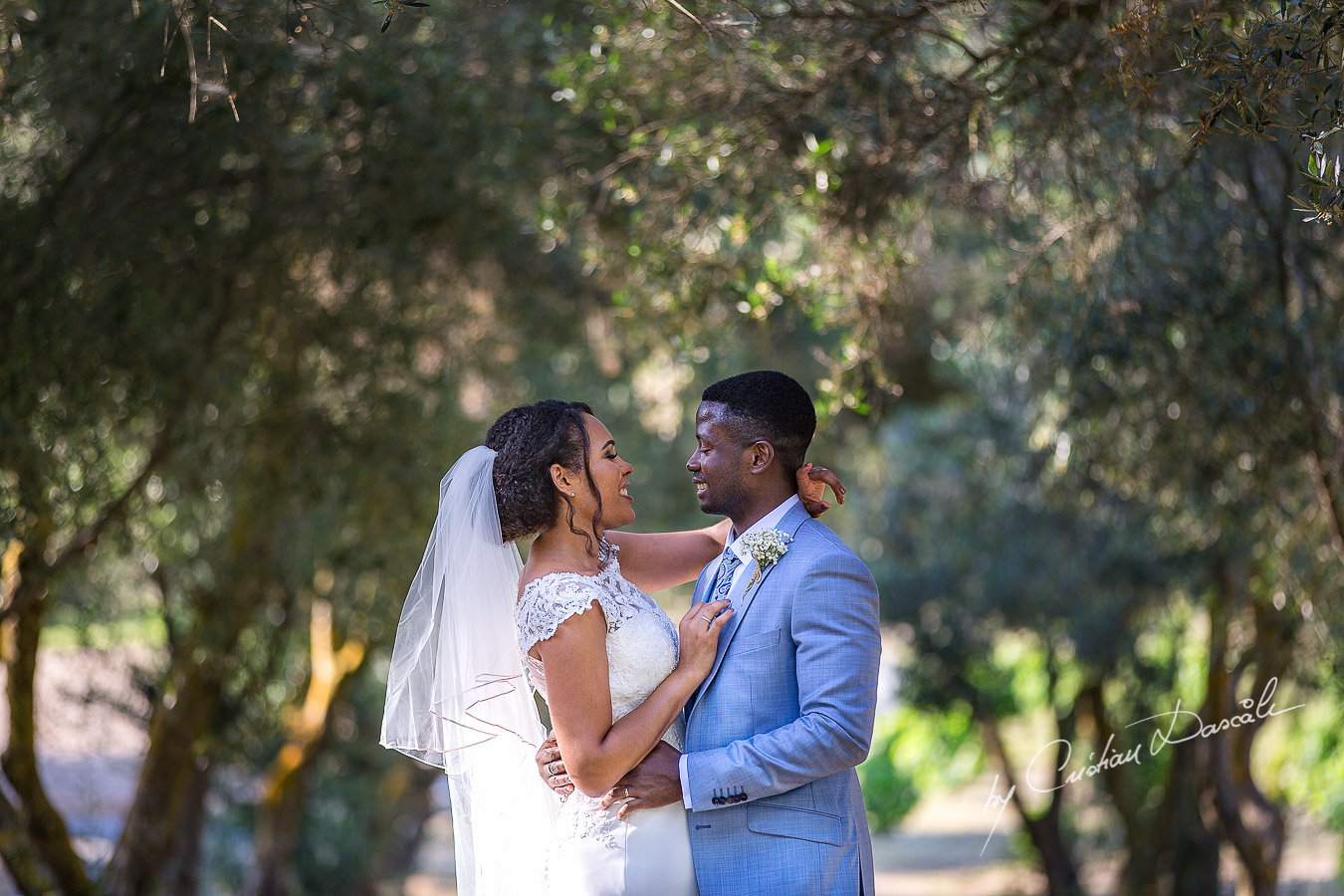 Bride and groom mini-photo session captured at a wedding at Minthis Hills in Cyprus, by Cristian Dascalu.