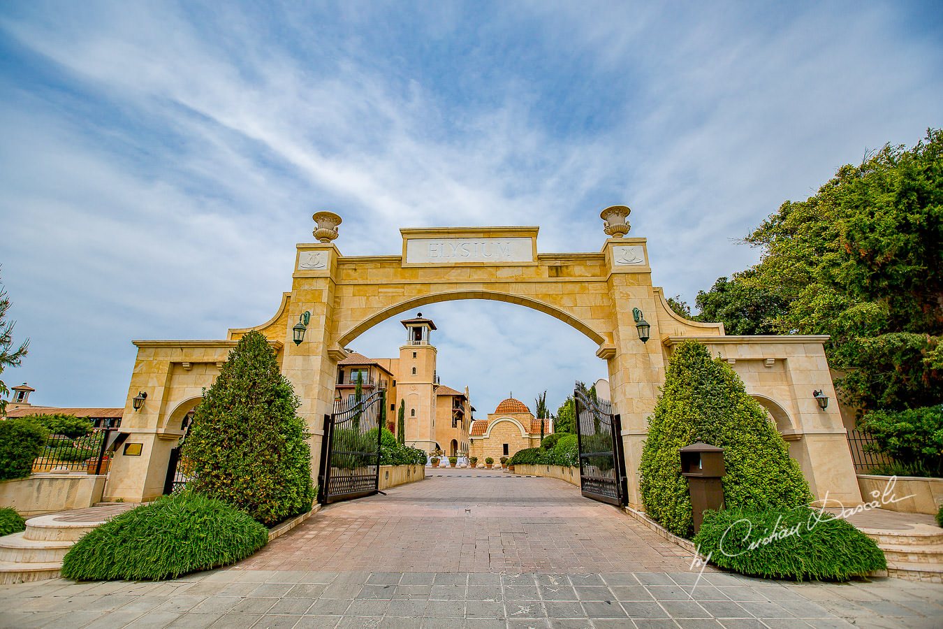 Amazing Wedding Photography at the Elysium Hotel by Cyprus Wedding Photographer Cristian Dascalu.