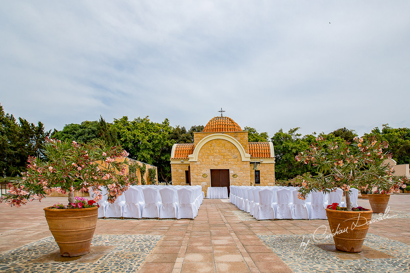 Amazing Wedding Photography at the Elysium Hotel by Cyprus Wedding Photographer Cristian Dascalu.