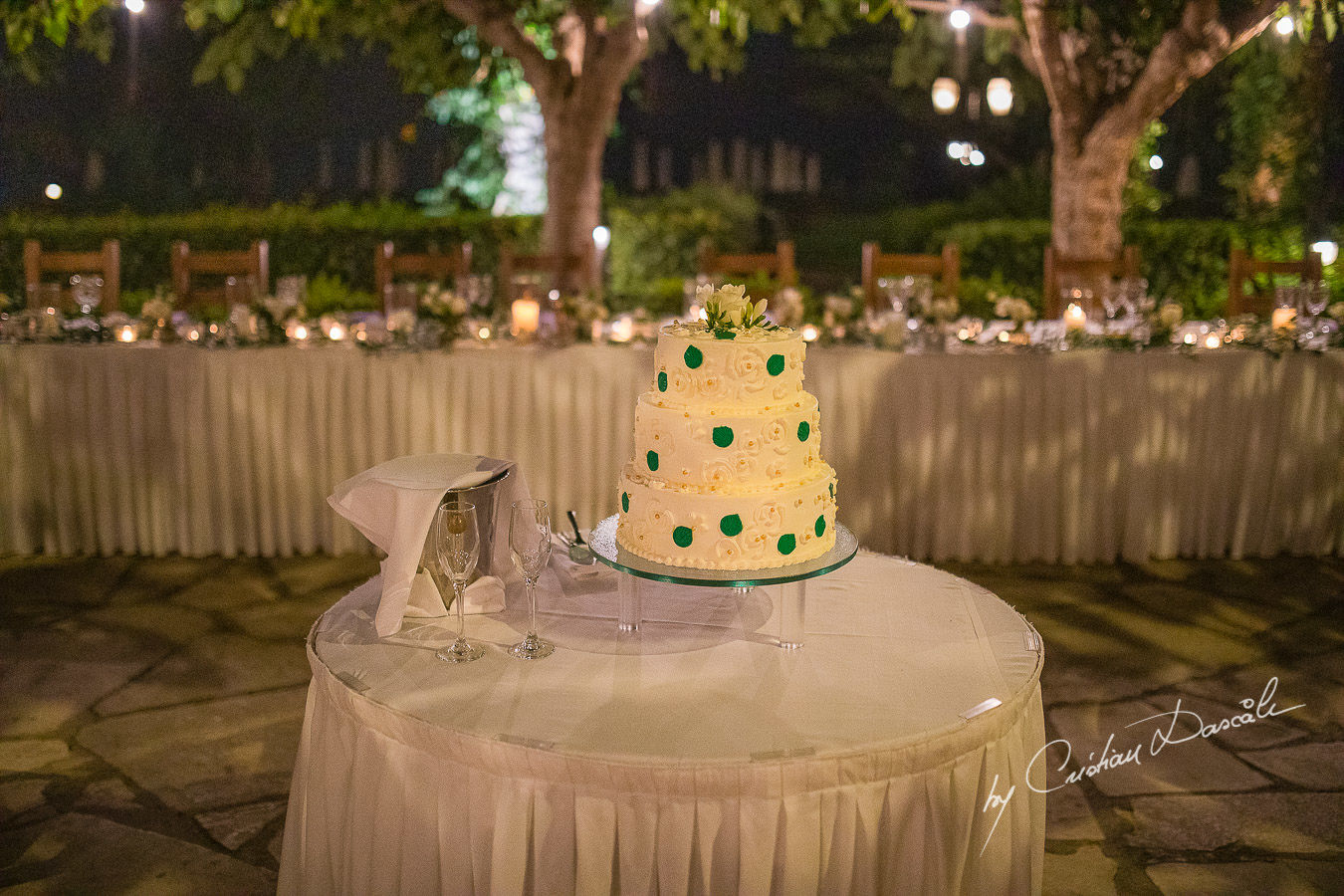 A Stylish Wedding at the Elysium Hotel captured by Cyprus Wedding Photographer Cristian Dascalu.