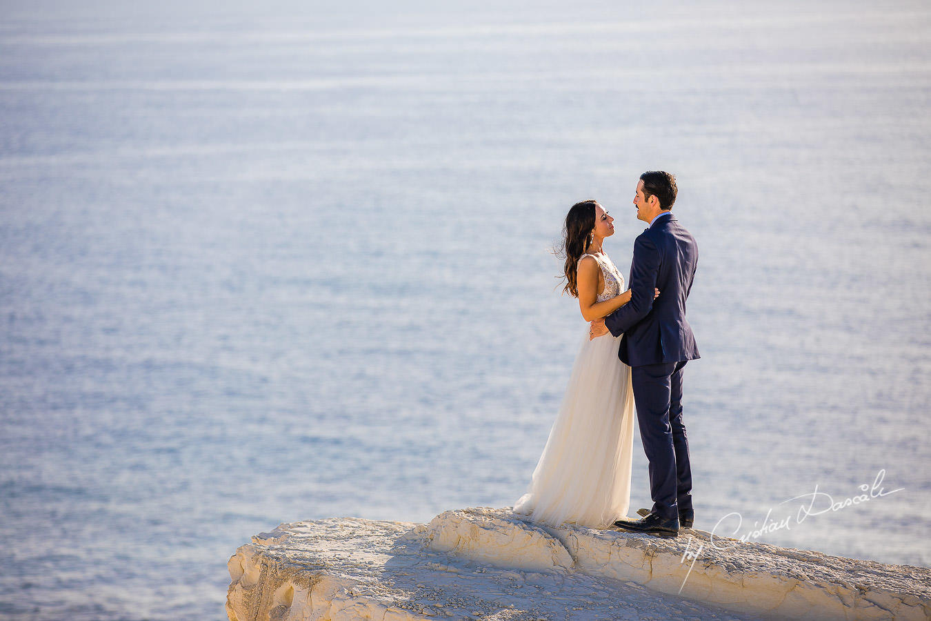 A Stylish Wedding at the Elysium Hotel captured by Cyprus Wedding Photographer Cristian Dascalu.