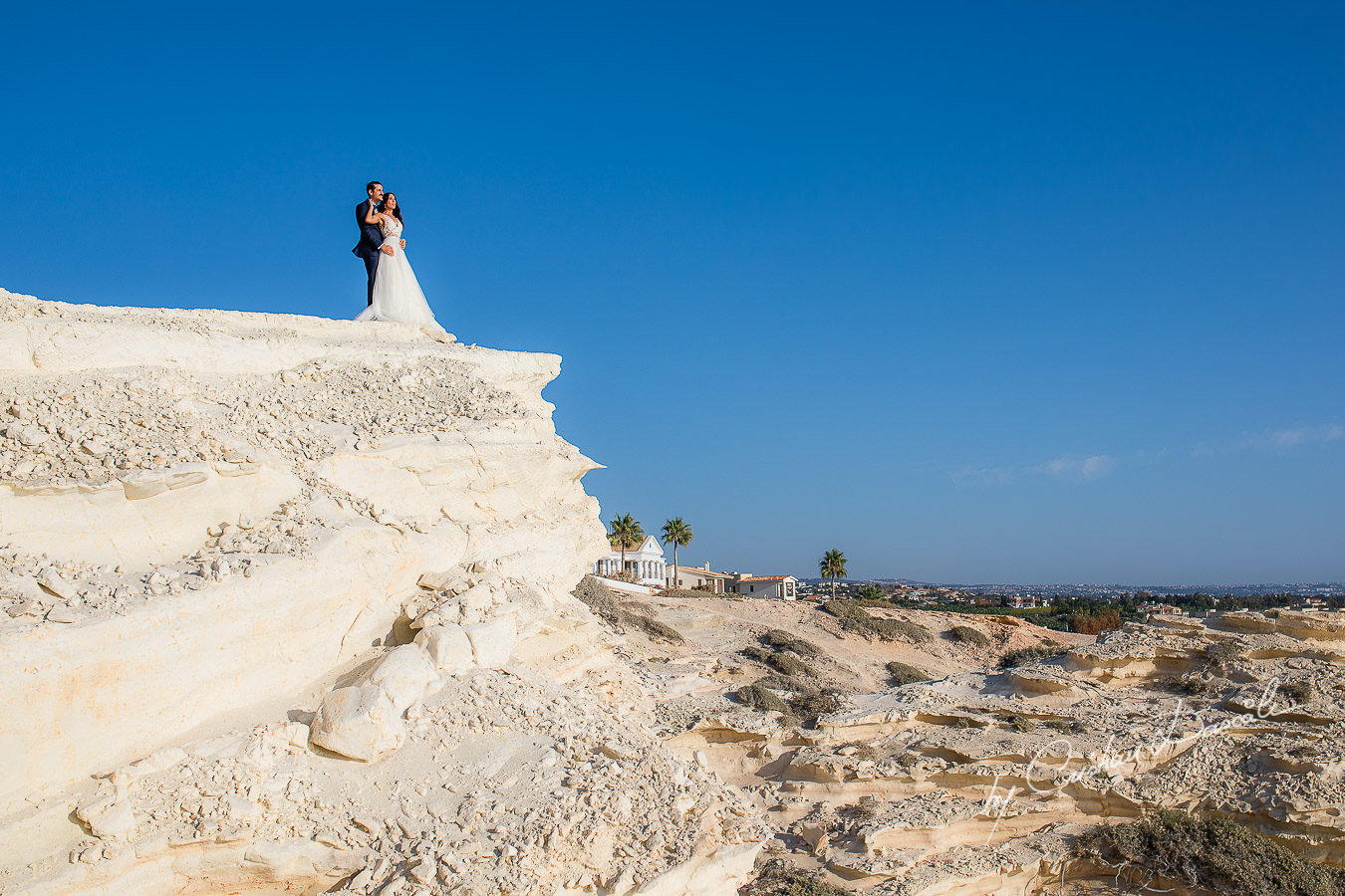 A Stylish Wedding at the Elysium Hotel captured by Cyprus Wedding Photographer Cristian Dascalu.